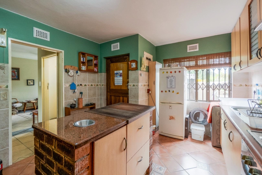 3 Bedroom Property for Sale in Amanzimtoti KwaZulu-Natal