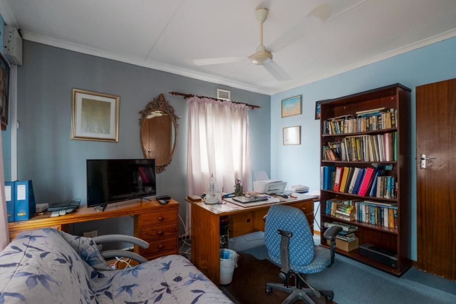 3 Bedroom Property for Sale in Amanzimtoti KwaZulu-Natal