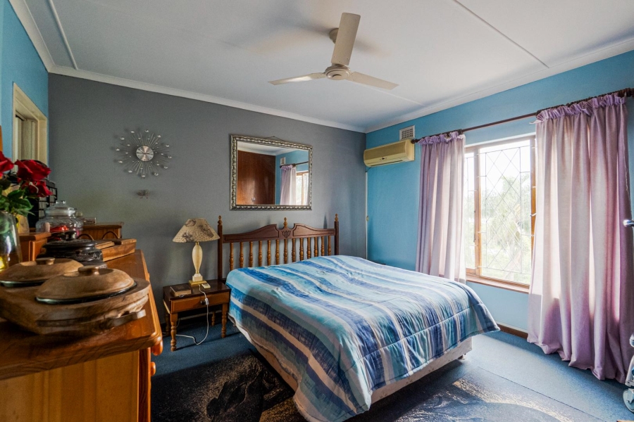 3 Bedroom Property for Sale in Amanzimtoti KwaZulu-Natal