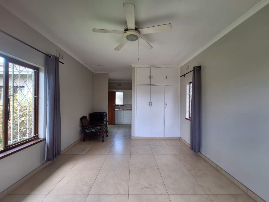 1 Bedroom Property for Sale in Hillcrest KwaZulu-Natal