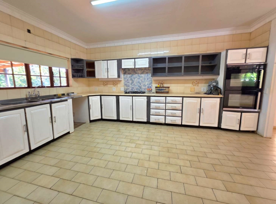 4 Bedroom Property for Sale in Chelmsfordville KwaZulu-Natal