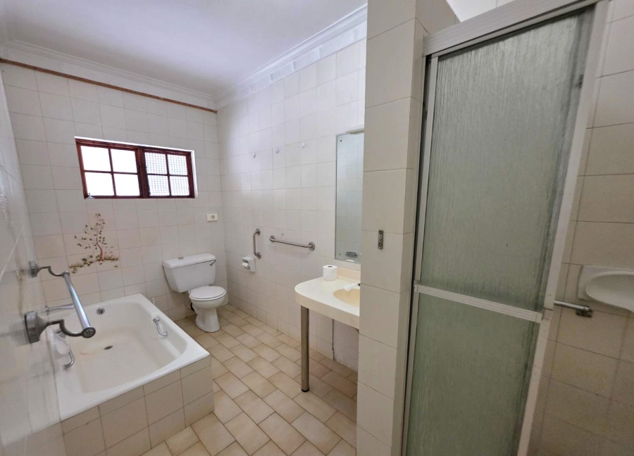 4 Bedroom Property for Sale in Chelmsfordville KwaZulu-Natal