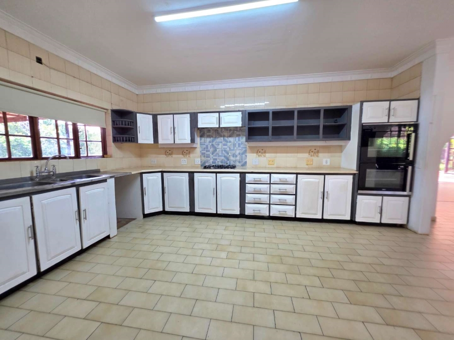 4 Bedroom Property for Sale in Chelmsfordville KwaZulu-Natal