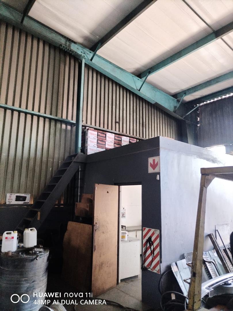 To Let commercial Property for Rent in Port Shepstone KwaZulu-Natal