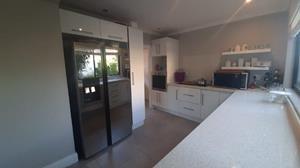 To Let 4 Bedroom Property for Rent in Palm Lakes Estate KwaZulu-Natal