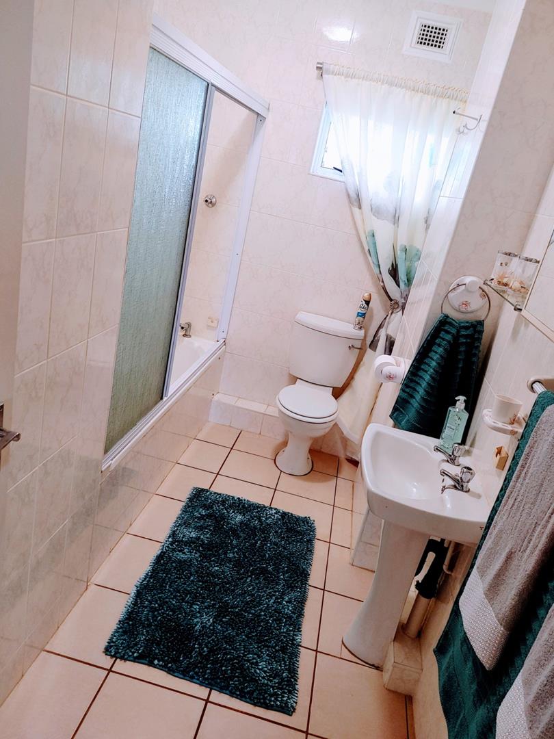 3 Bedroom Property for Sale in Scottburgh Central KwaZulu-Natal