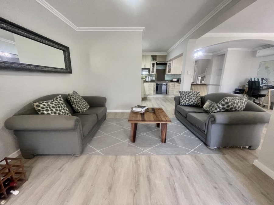 4 Bedroom Property for Sale in La Lucia KwaZulu-Natal