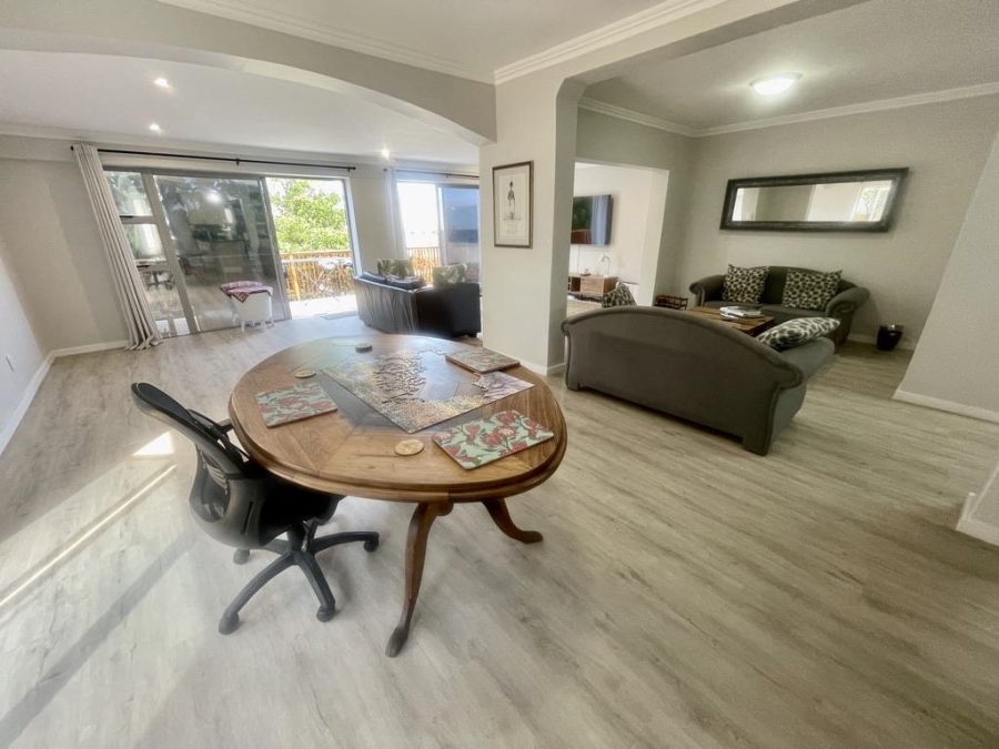 4 Bedroom Property for Sale in La Lucia KwaZulu-Natal