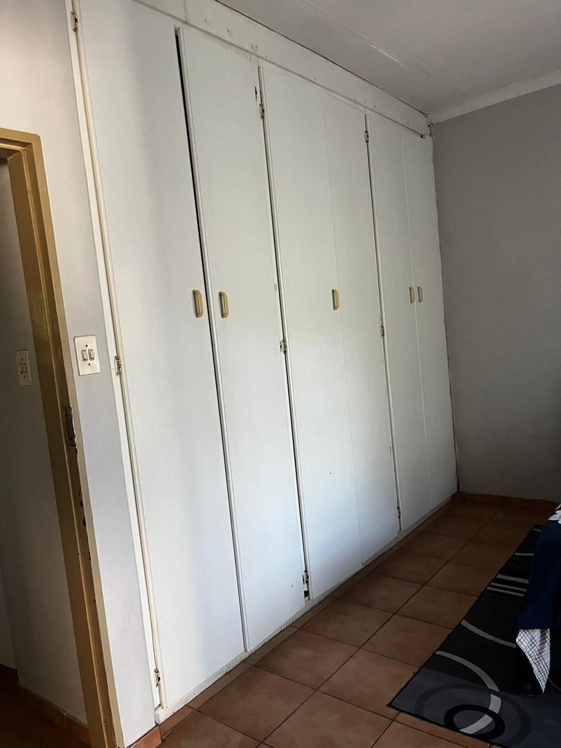 1 Bedroom Property for Sale in Meer En See KwaZulu-Natal