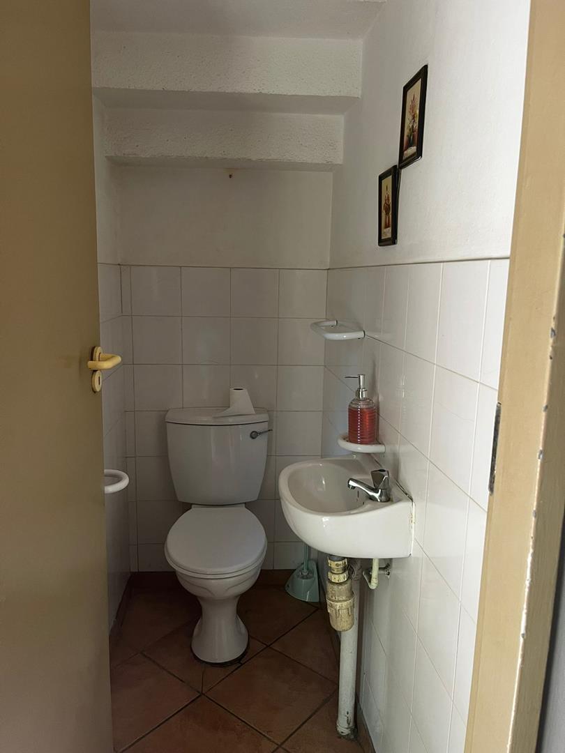 1 Bedroom Property for Sale in Meer En See KwaZulu-Natal