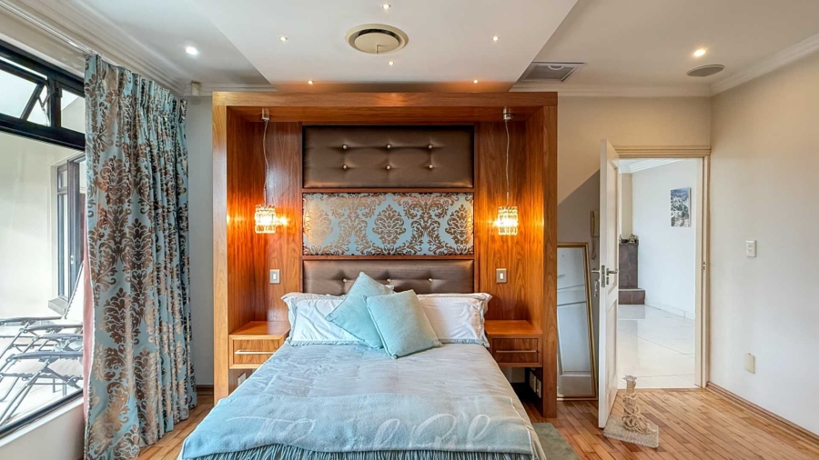 5 Bedroom Property for Sale in Westville KwaZulu-Natal