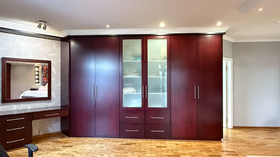 5 Bedroom Property for Sale in Westville KwaZulu-Natal