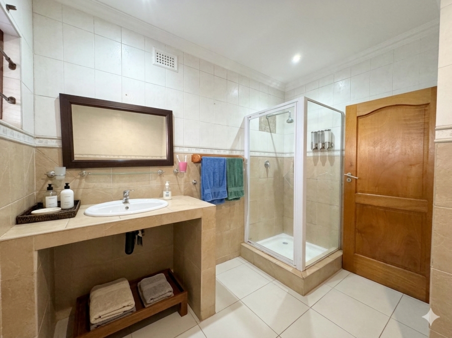 3 Bedroom Property for Sale in Durban North KwaZulu-Natal