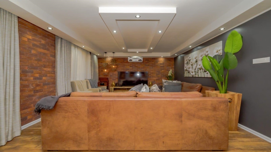 3 Bedroom Property for Sale in Morningside KwaZulu-Natal