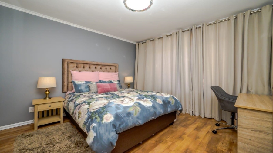 3 Bedroom Property for Sale in Morningside KwaZulu-Natal