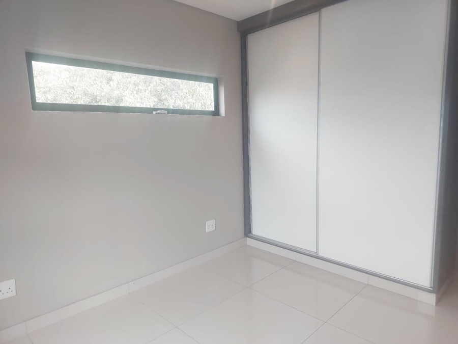 To Let 4 Bedroom Property for Rent in Palm Lakes Estate KwaZulu-Natal