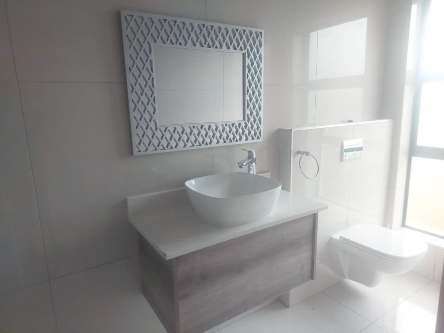 To Let 4 Bedroom Property for Rent in Palm Lakes Estate KwaZulu-Natal