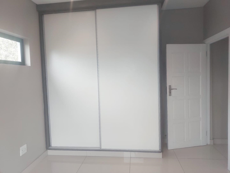 To Let 4 Bedroom Property for Rent in Palm Lakes Estate KwaZulu-Natal