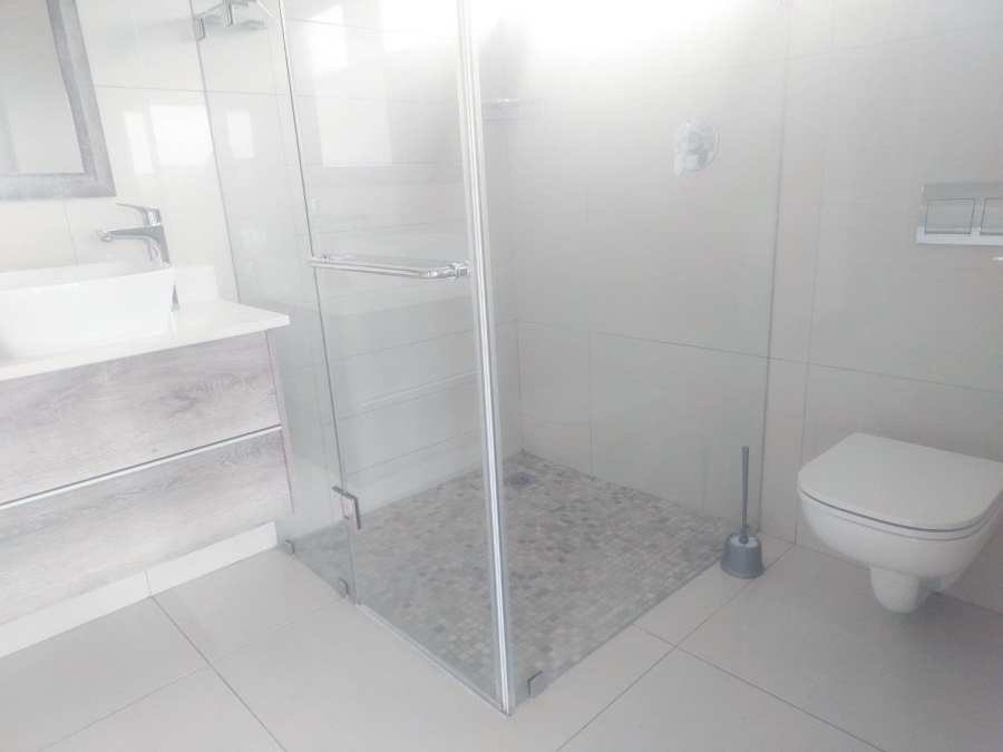 To Let 4 Bedroom Property for Rent in Palm Lakes Estate KwaZulu-Natal