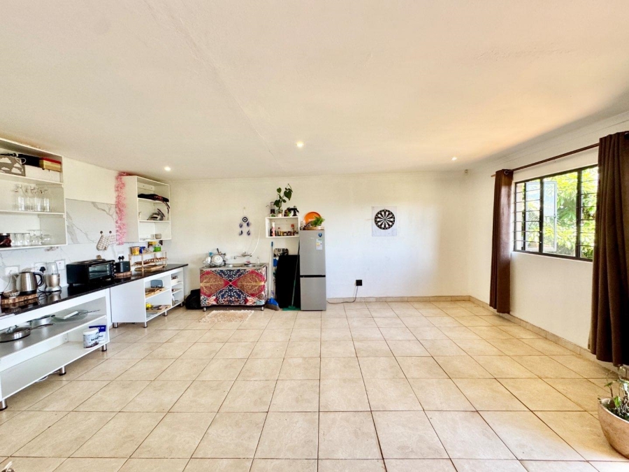 To Let 2 Bedroom Property for Rent in Glen Anil KwaZulu-Natal