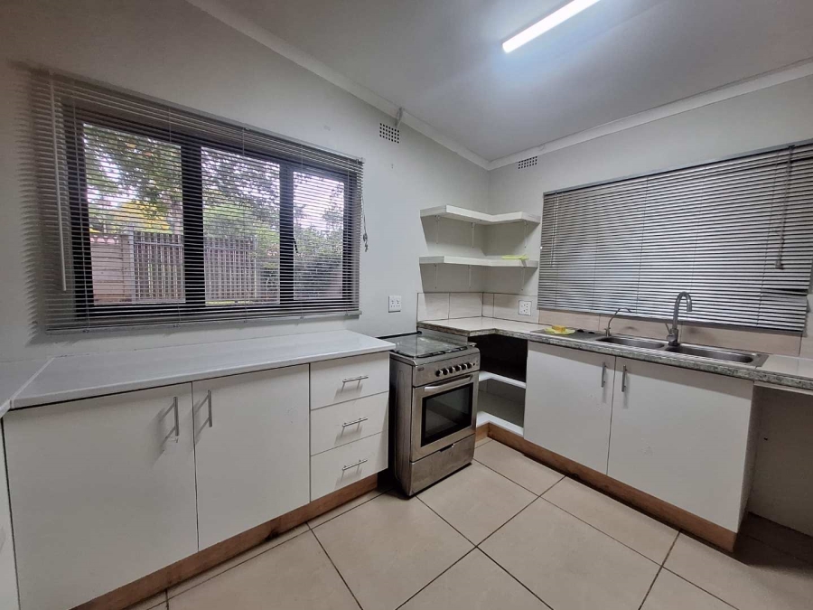 To Let 2 Bedroom Property for Rent in Belvedere KwaZulu-Natal