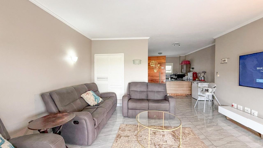 To Let 2 Bedroom Property for Rent in Palm Lakes Estate KwaZulu-Natal