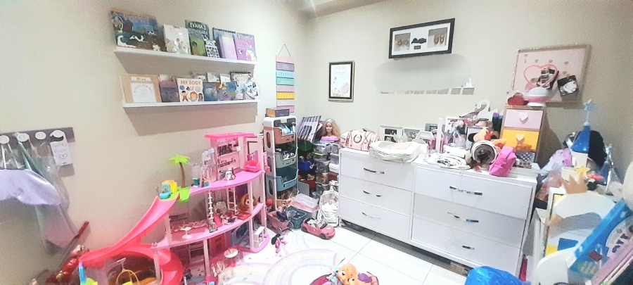 2 Bedroom Property for Sale in Umhlanga KwaZulu-Natal