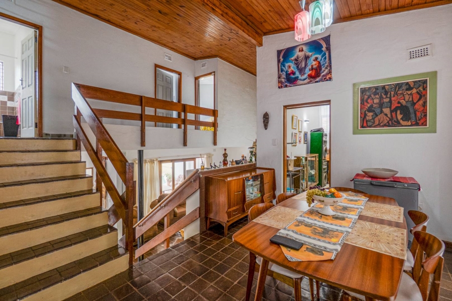 4 Bedroom Property for Sale in Amanzimtoti KwaZulu-Natal