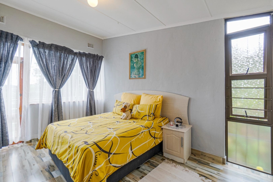 4 Bedroom Property for Sale in Amanzimtoti KwaZulu-Natal