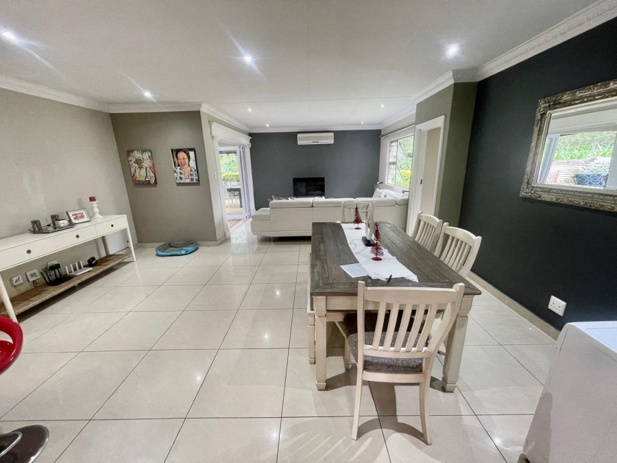 To Let 4 Bedroom Property for Rent in Somerset Park KwaZulu-Natal