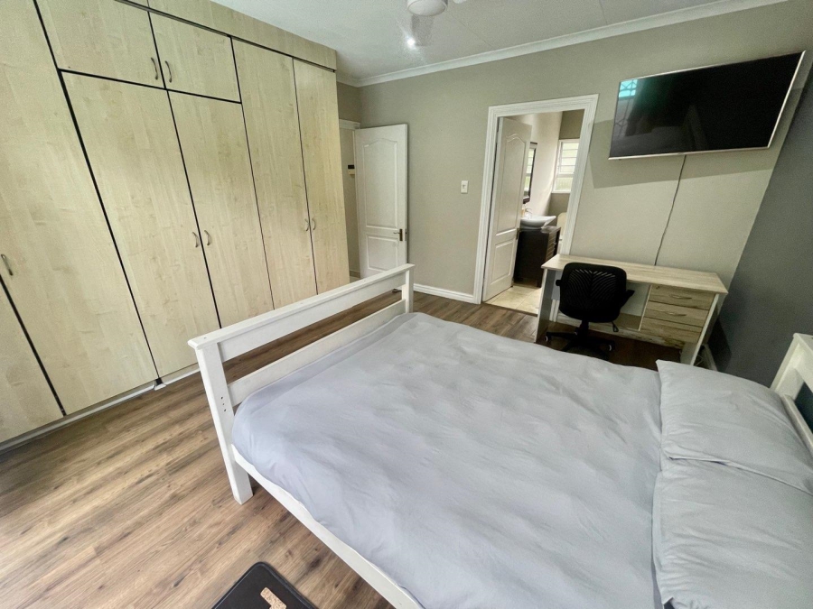 To Let 4 Bedroom Property for Rent in Somerset Park KwaZulu-Natal