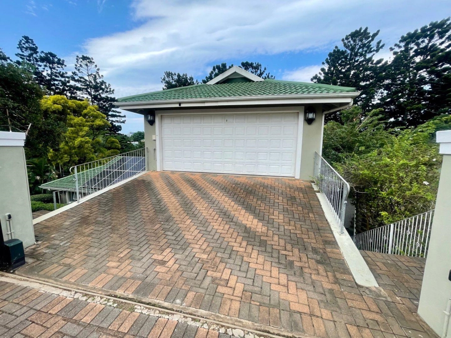 To Let 4 Bedroom Property for Rent in Somerset Park KwaZulu-Natal