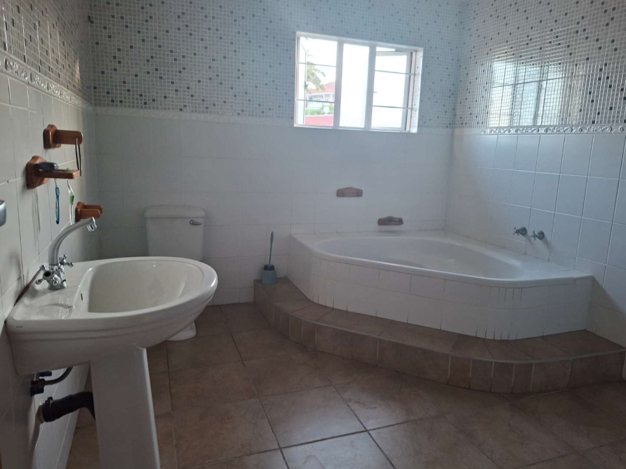 6 Bedroom Property for Sale in Durban North KwaZulu-Natal
