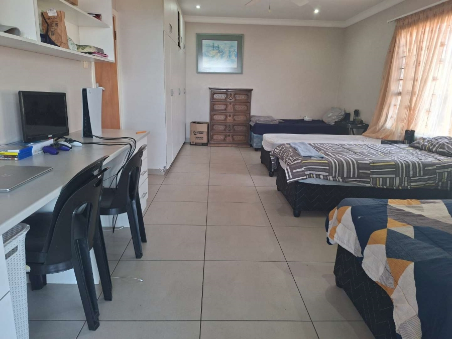 6 Bedroom Property for Sale in Durban North KwaZulu-Natal