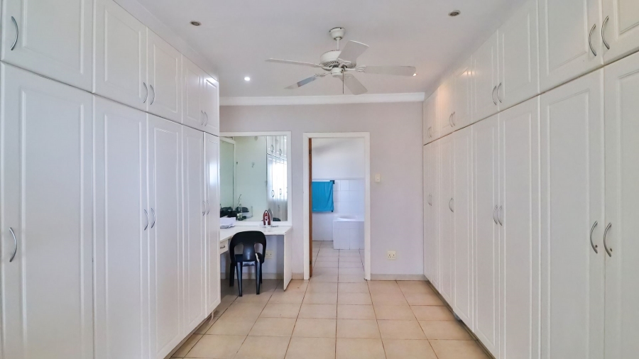 7 Bedroom Property for Sale in Durban North KwaZulu-Natal