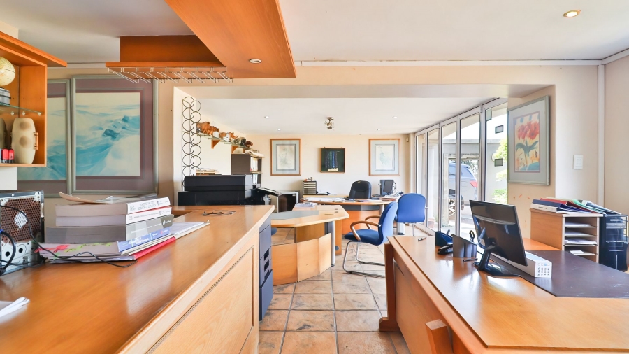 7 Bedroom Property for Sale in Durban North KwaZulu-Natal