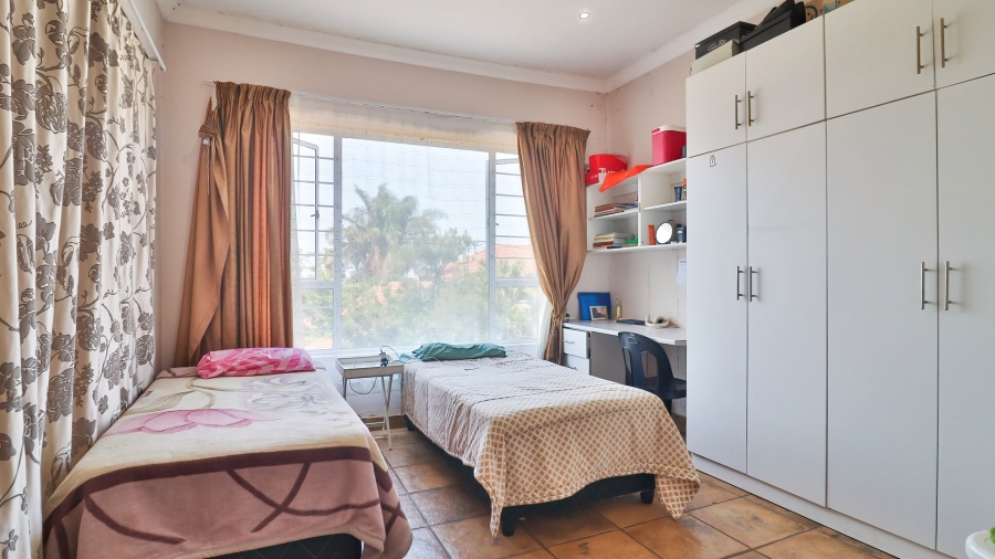 7 Bedroom Property for Sale in Durban North KwaZulu-Natal