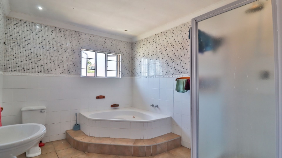 7 Bedroom Property for Sale in Durban North KwaZulu-Natal