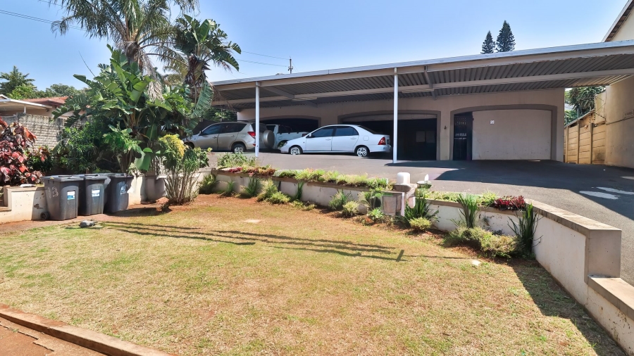 7 Bedroom Property for Sale in Durban North KwaZulu-Natal
