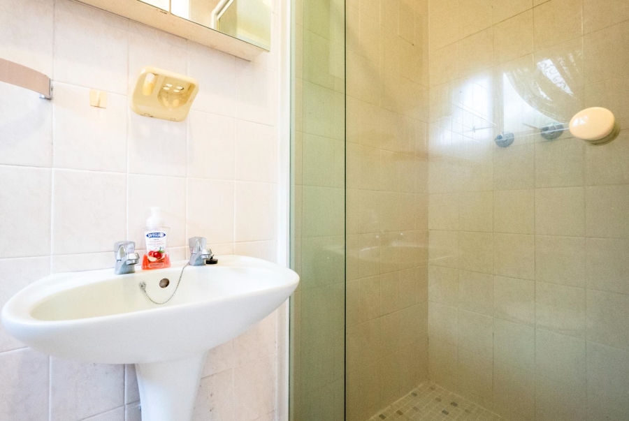 3 Bedroom Property for Sale in Amanzimtoti KwaZulu-Natal