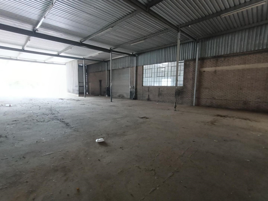 To Let Commercial Property for Rent in Westmead KwaZulu-Natal