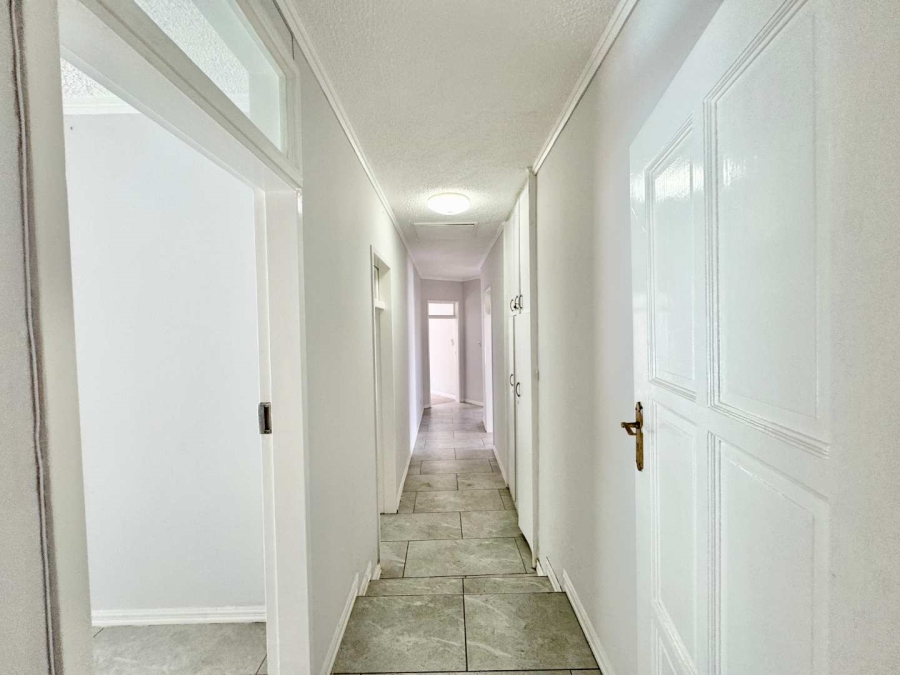 5 Bedroom Property for Sale in Umhlanga KwaZulu-Natal