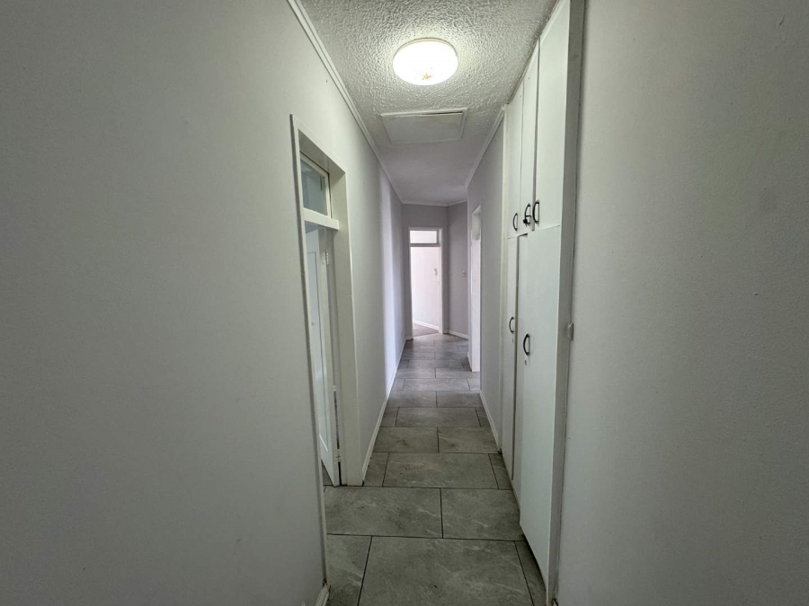 5 Bedroom Property for Sale in Umhlanga KwaZulu-Natal