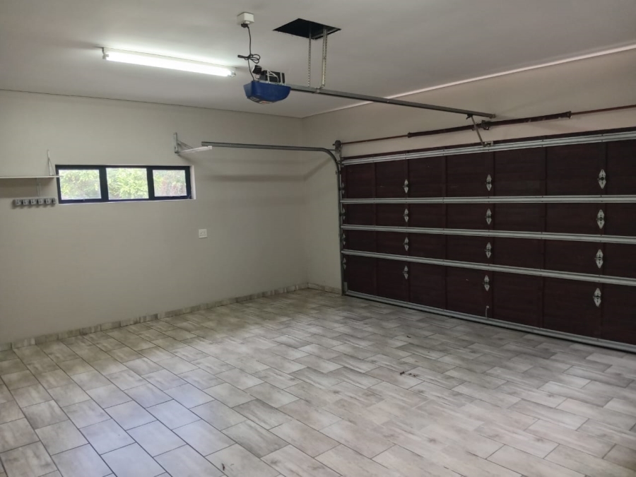 To Let 3 Bedroom Property for Rent in Meer En See KwaZulu-Natal