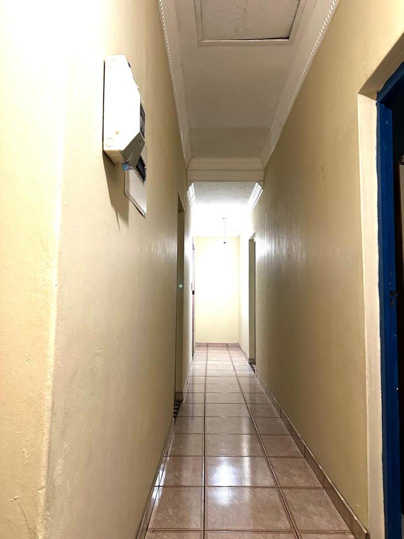 5 Bedroom Property for Sale in Brackenham KwaZulu-Natal