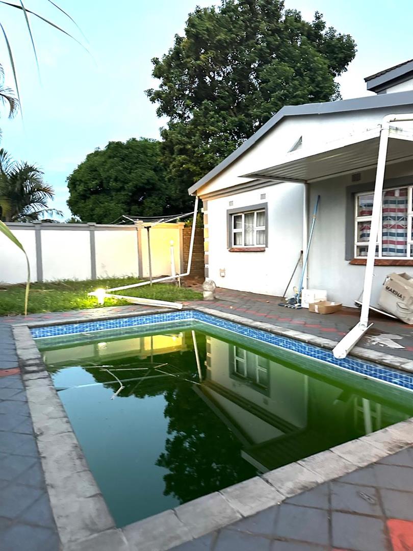 5 Bedroom Property for Sale in Brackenham KwaZulu-Natal