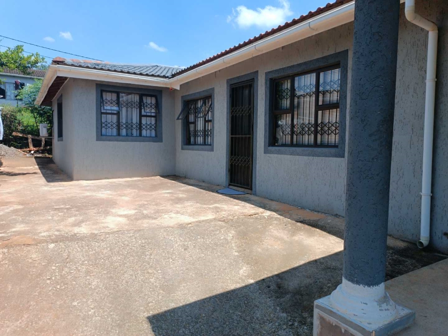 3 Bedroom Property for Sale in Copesville KwaZulu-Natal