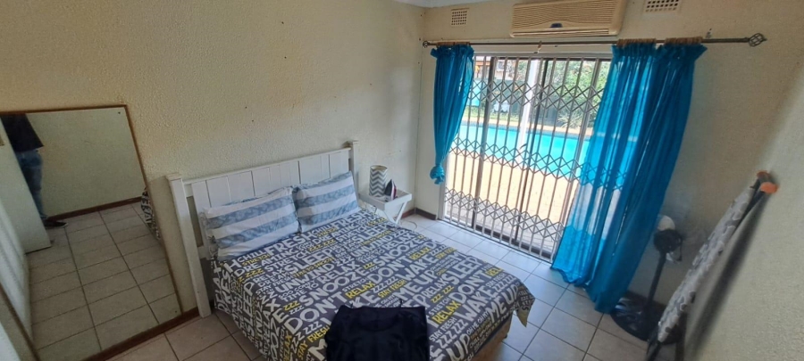 5 Bedroom Property for Sale in Meer En See KwaZulu-Natal