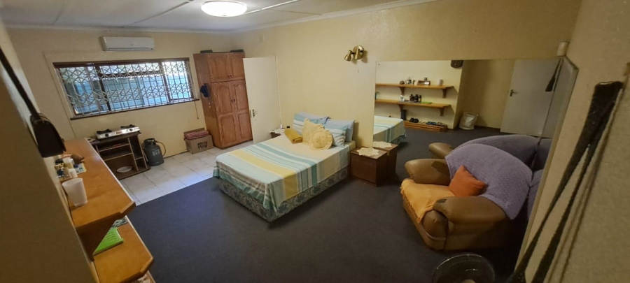 5 Bedroom Property for Sale in Meer En See KwaZulu-Natal