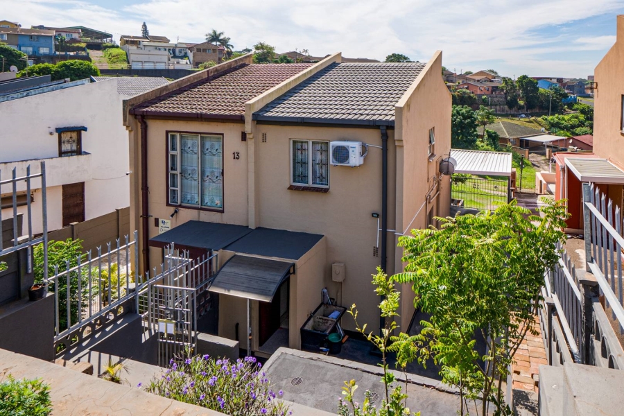 2 Bedroom Property for Sale in Lotus Park KwaZulu-Natal